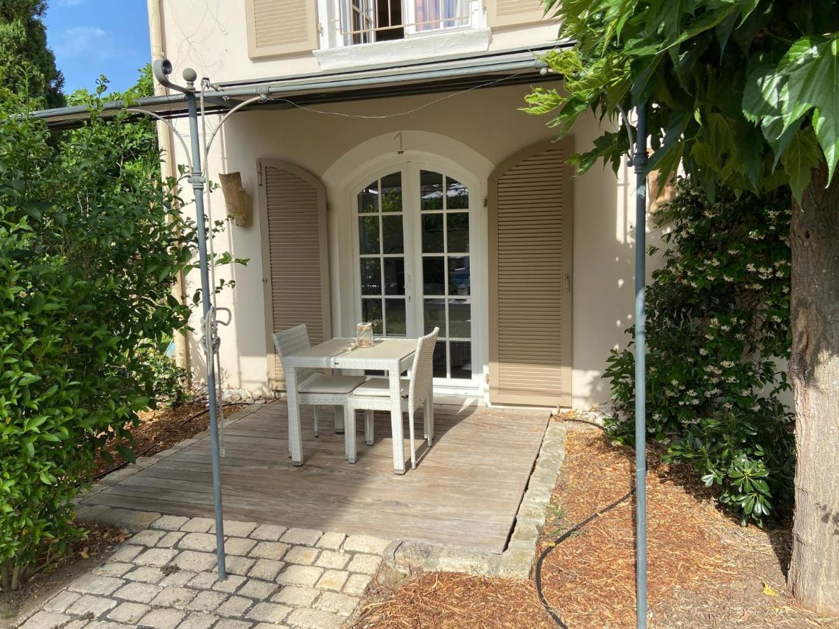 Villa La Begude - Boutique Luxury B&B Сен Тропе Екстериор снимка