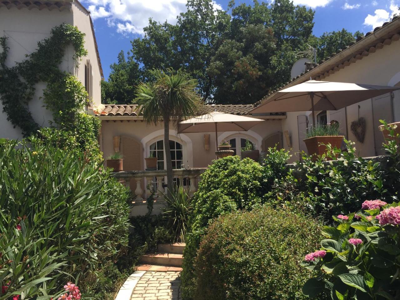 Villa La Begude - Boutique Luxury B&B Сен Тропе Екстериор снимка